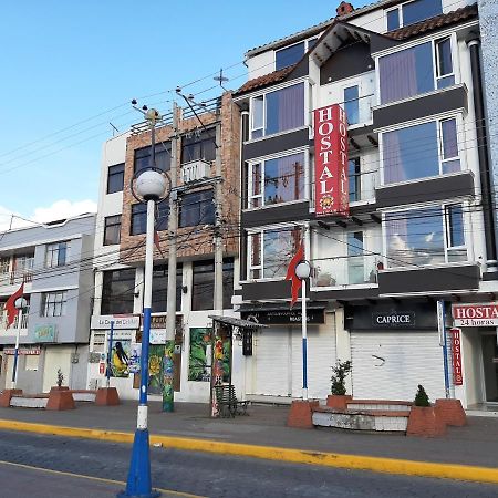 Hostal Paukar 오타발로 외부 사진